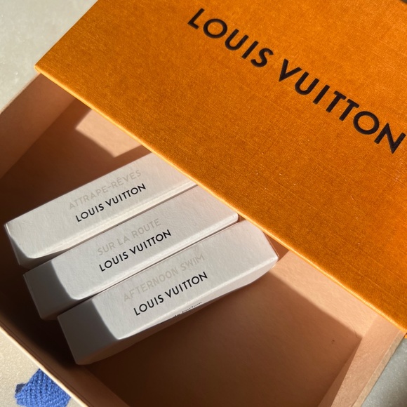 Gift with Purchase - Picture 5 of 10